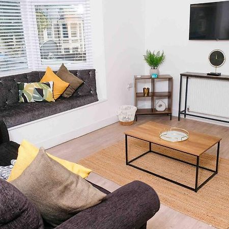 Garden Of Eden 1 Bedroom Flat In Fishponds Bristol Luaran gambar