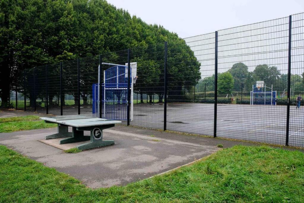 Garden Of Eden 1 Bedroom Flat In Fishponds Bristol Luaran gambar